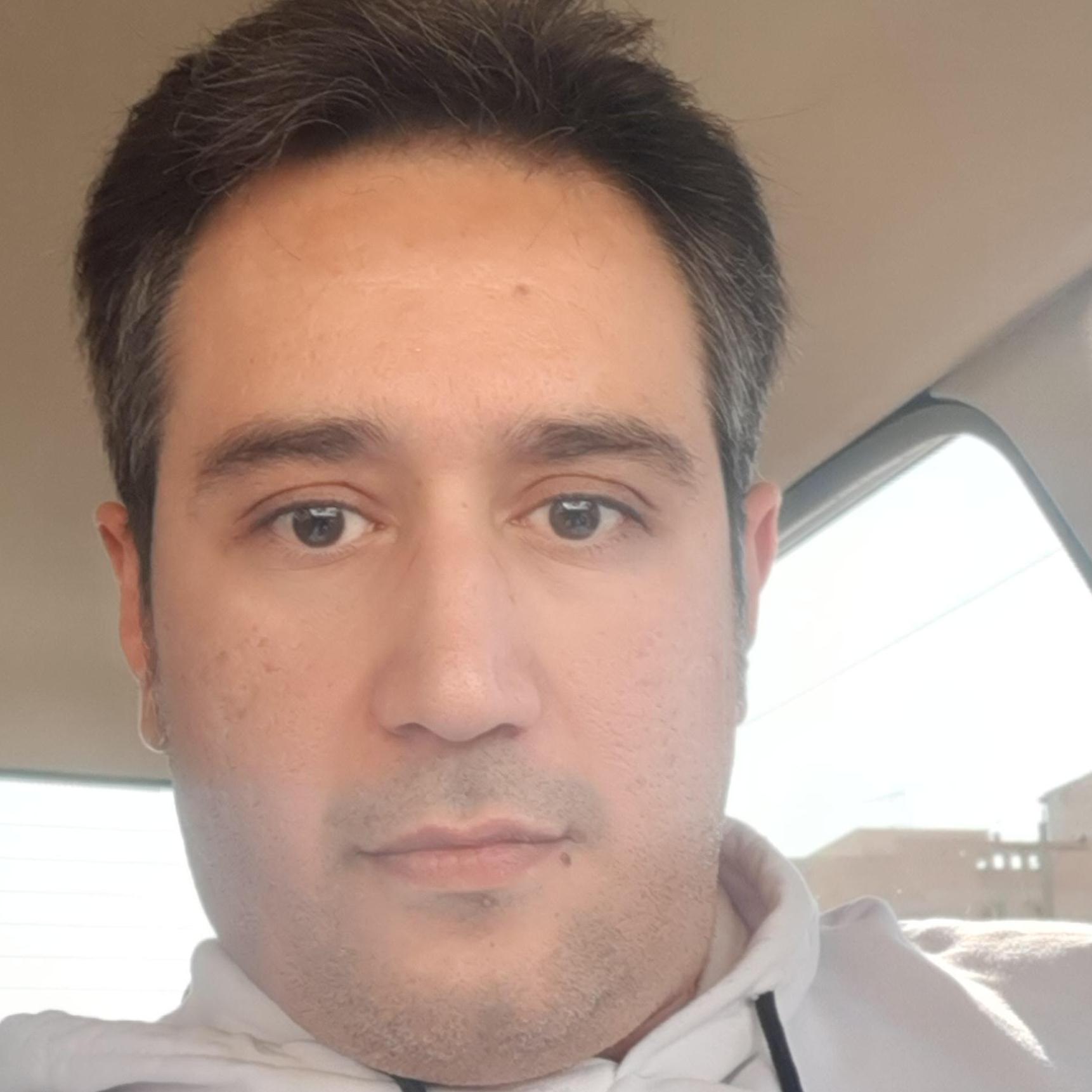 حامد  اسلامی نطنزی 